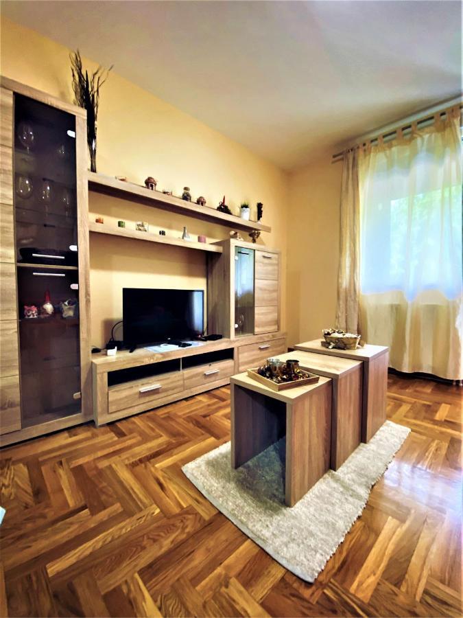 Apartment Vas Raj Novi Sad Exterior foto